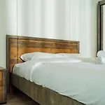 Cloudview - Aviatiei, Private Underground Parking * Бухарест