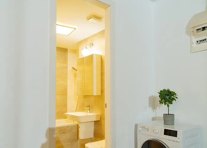 Apartament Cloudview - Aviatiei, Private Underground Parking *