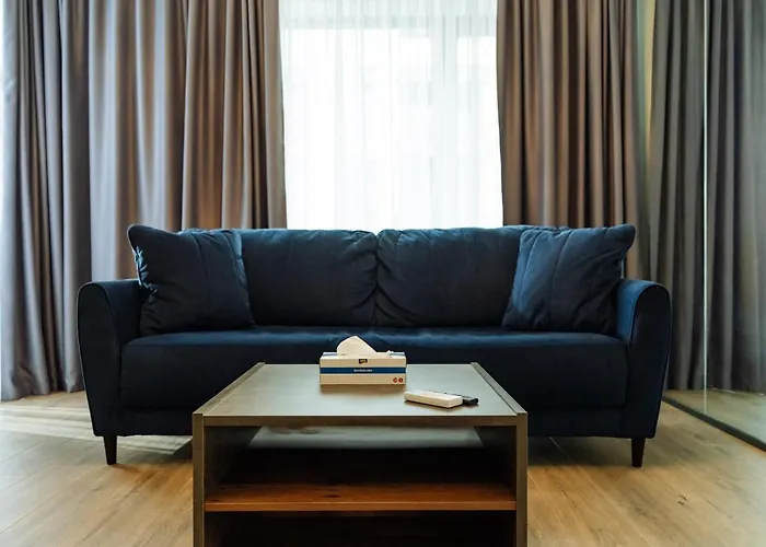 Cloudview - Aviatiei, Private Underground Parking Apartament *