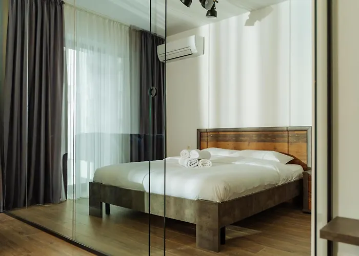 Cloudview - Aviatiei, Private Underground Parking Apartament