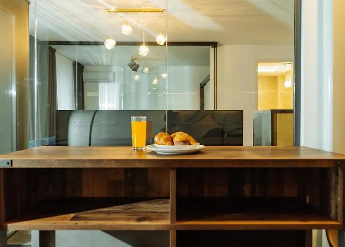 Daire Cloudview - Aviatiei, Private Underground Parking *