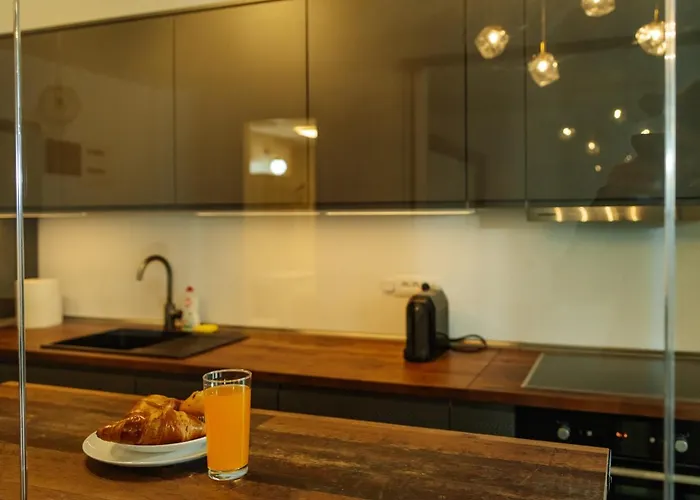 Apartament Cloudview - Aviatiei, Private Underground Parking *